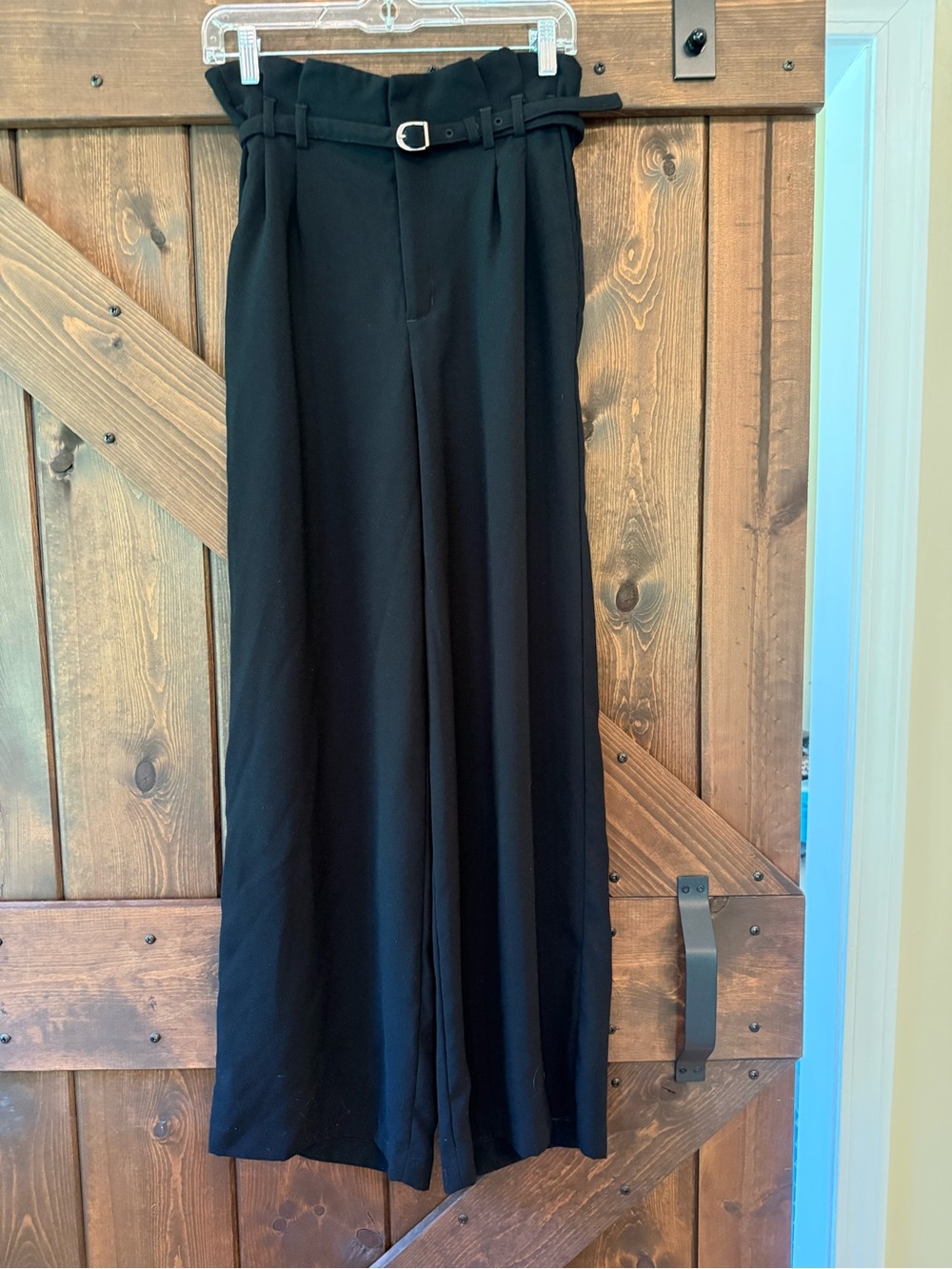 Express Black Pleated Belted Wide Leg Pants Pockets Women’s Size 4R High Rise EC